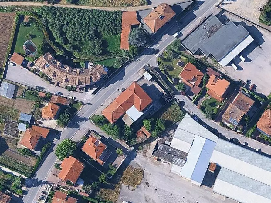 Immagine 12 di Negozio in vendita  in Via V. Colonna a Francavilla Al Mare