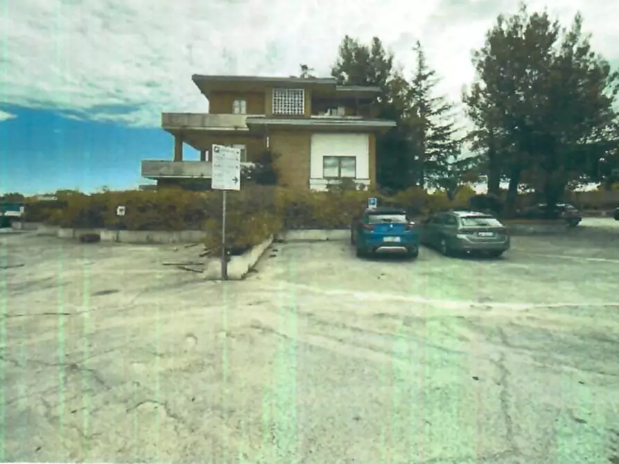 Immagine 2 di Capannone industriale in vendita  in Contrada Sterparo a Orsogna