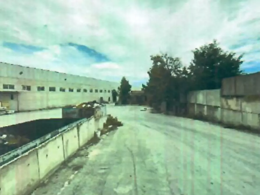 Immagine 13 di Capannone industriale in vendita  in Contrada Sterparo a Orsogna