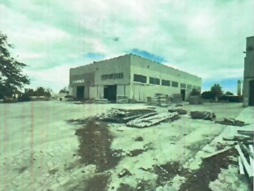 Immagine 17 di Capannone industriale in vendita  in Contrada Sterparo a Orsogna