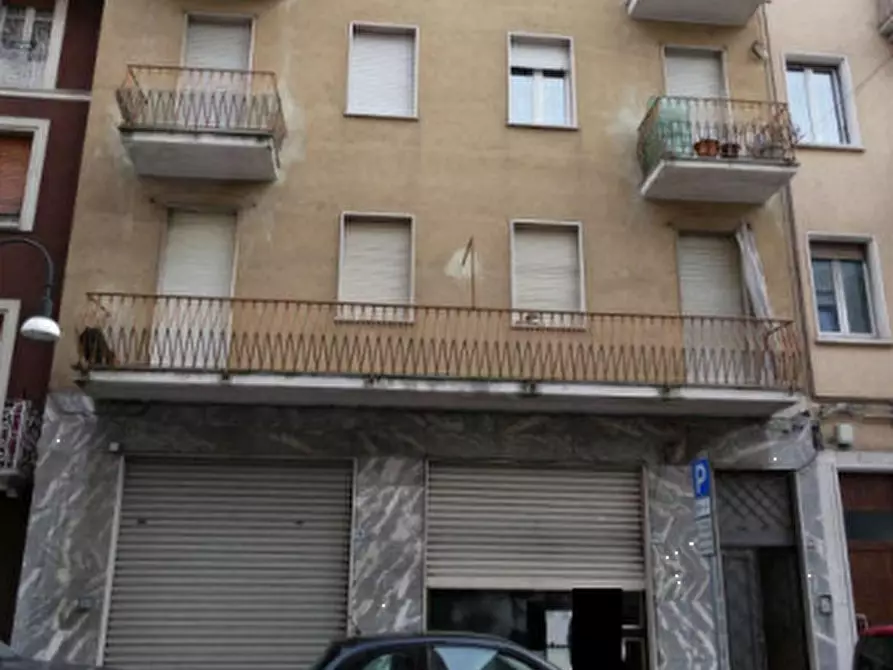 Immagine 4 di Negozio in vendita  in via Milano a Salsomaggiore Terme