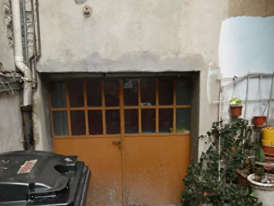 Immagine 11 di Negozio in vendita  in via Milano a Salsomaggiore Terme