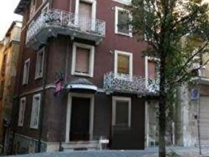 Immagine 1 di Hotel in vendita  in via Milano a Salsomaggiore Terme