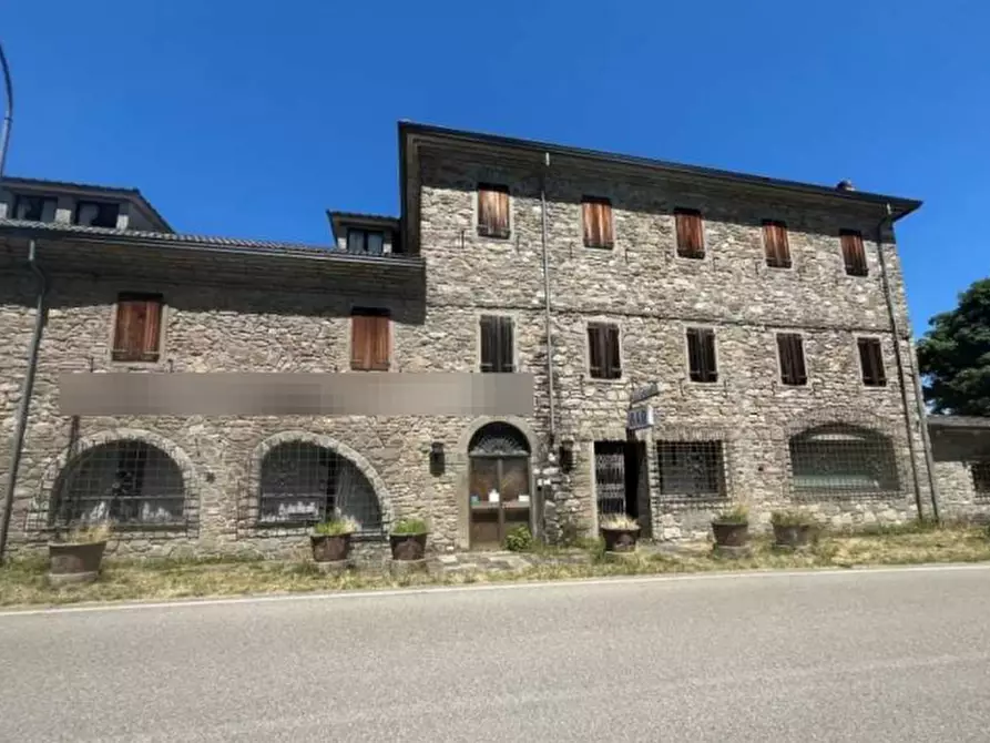 Immagine 1 di Hotel in vendita  in Loc. Il Poggio, Strada Statale della Cisa a Berceto