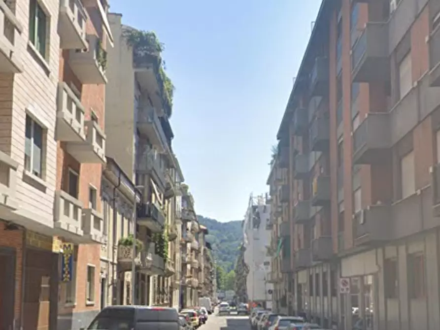 Immagine 13 di Appartamento in vendita  in Via Michelangelo Buonarroti  a Torino