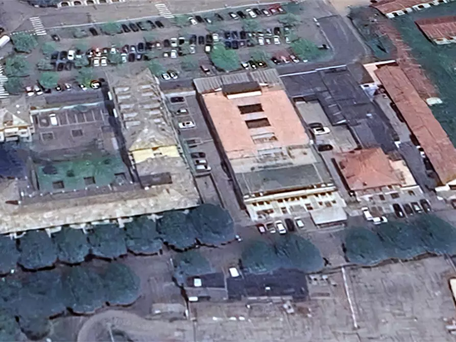 Immagine 15 di Garage in vendita  in Viale Mamiani  a Pinerolo