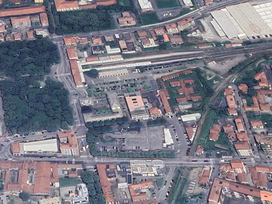 Immagine 16 di Garage in vendita  in Viale Mamiani  a Pinerolo