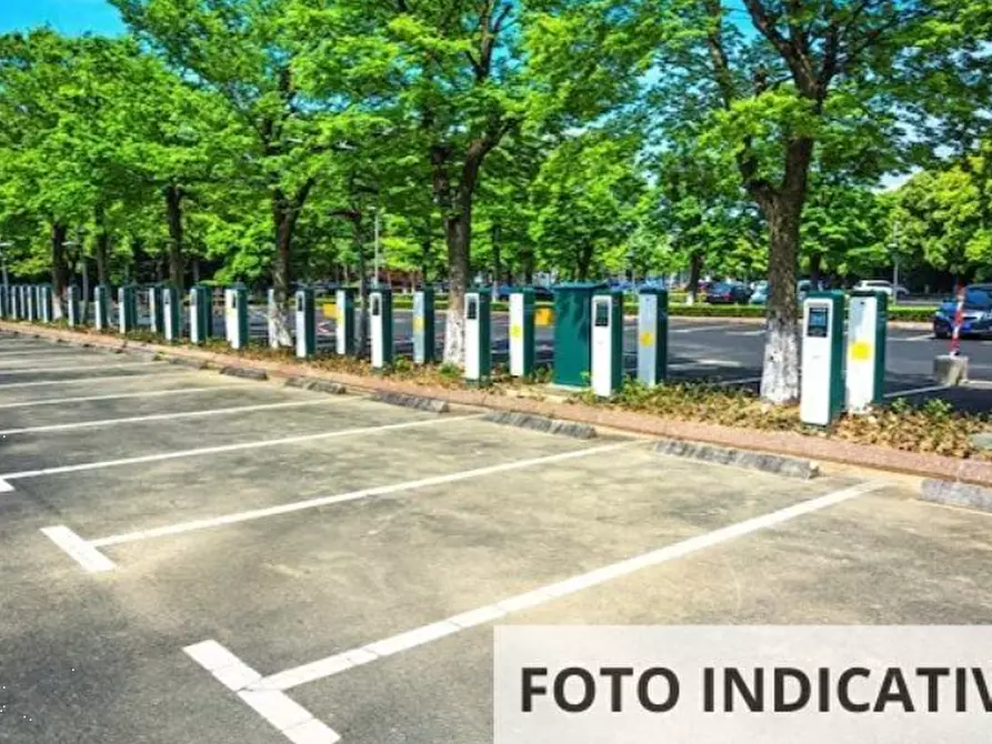 Immagine 7 di Posto auto in vendita  in Viale Europa a Anzio