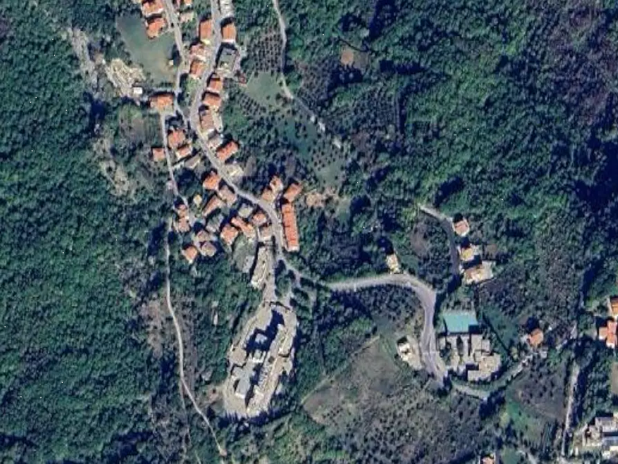 Immagine 1 di Capannone industriale in vendita  in Contrada Sterparo a Orsogna