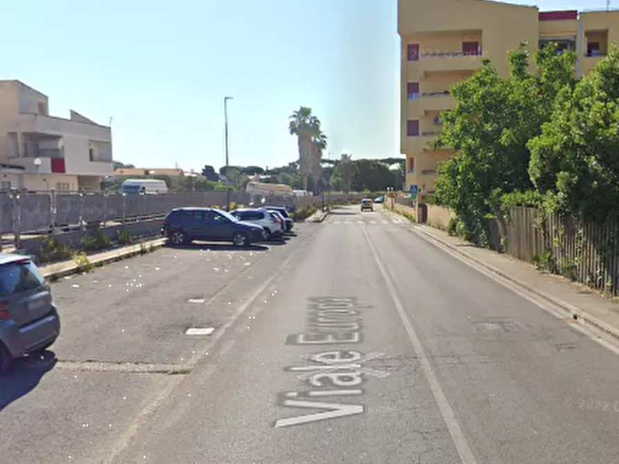 Immagine 5 di Posto auto in vendita  in Viale Europa a Anzio