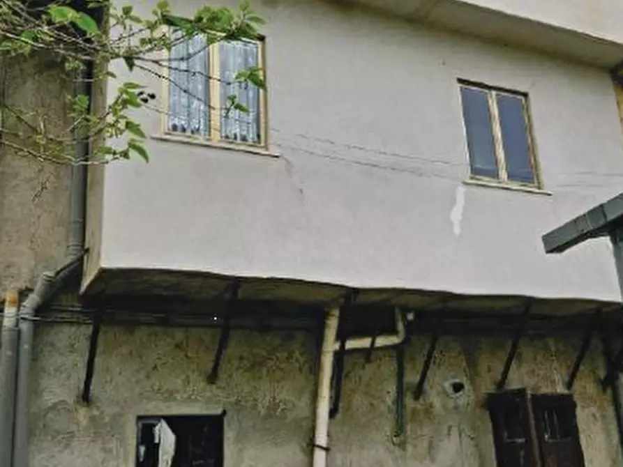 Immagine 2 di Appartamento in vendita  in Corso Umberto I a Vacri