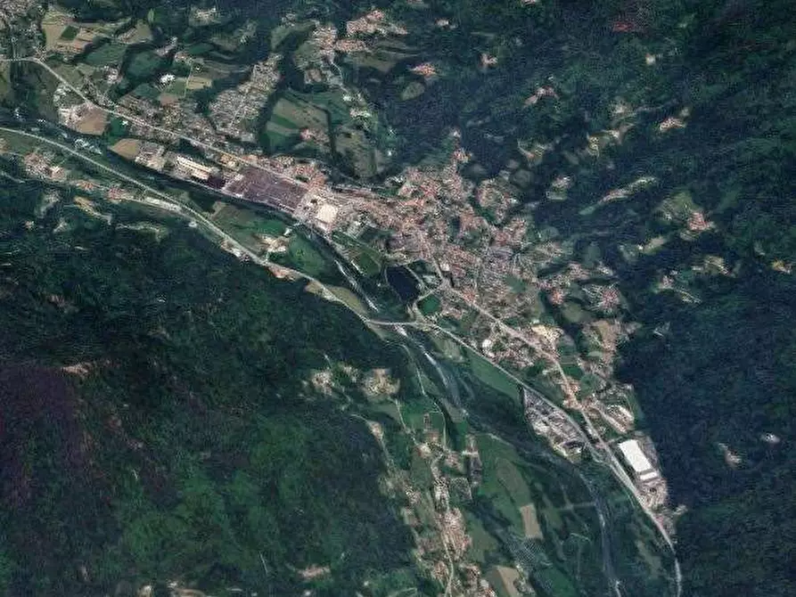 Immagine 11 di Appartamento in vendita  in Via Nazionale a Villar Perosa