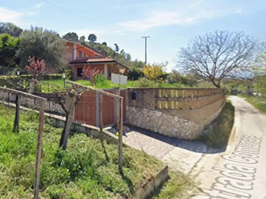 Immagine 4 di Appartamento in vendita  in Contrada Valle Sant'Angelo a Miglianico