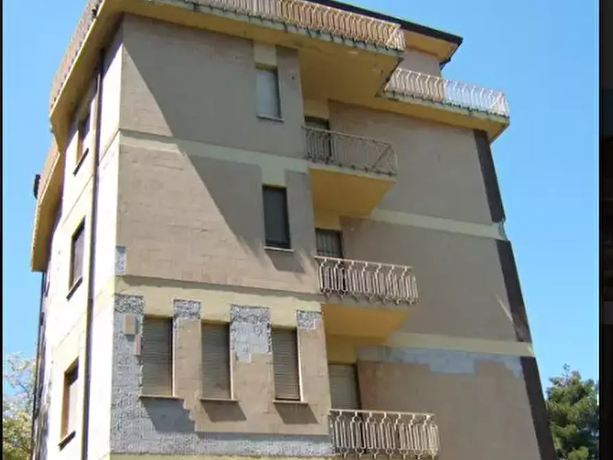 Immagine 2 di Ufficio in vendita  in Via Picena a Chieti