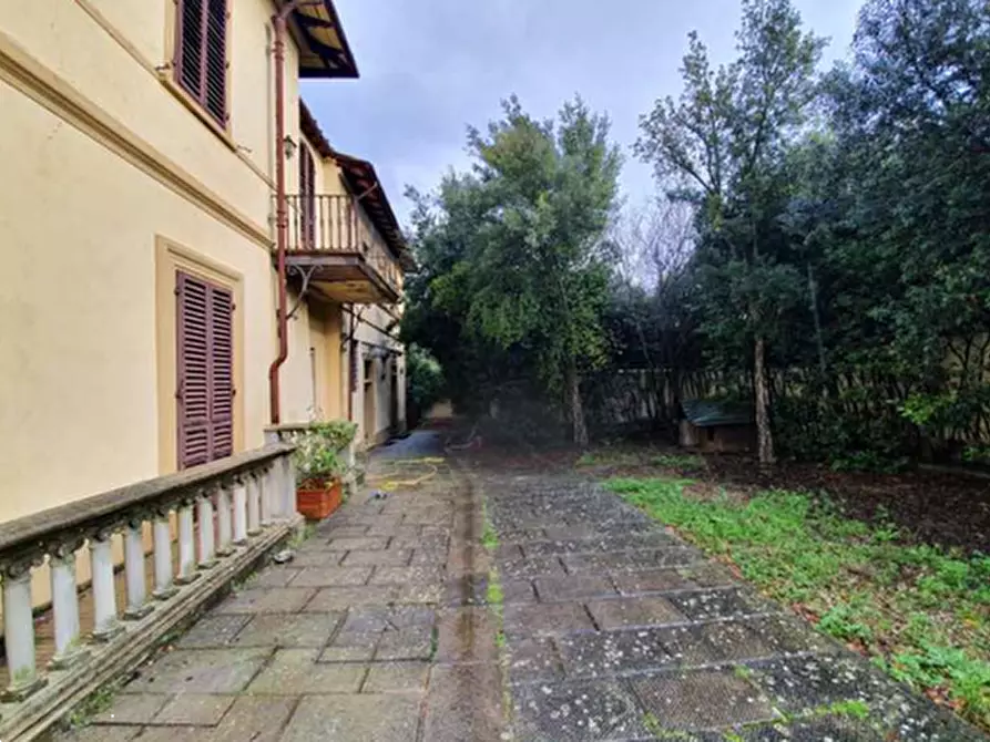 Immagine 5 di Appartamento in vendita  in Via Varnalese a Bagno A Ripoli