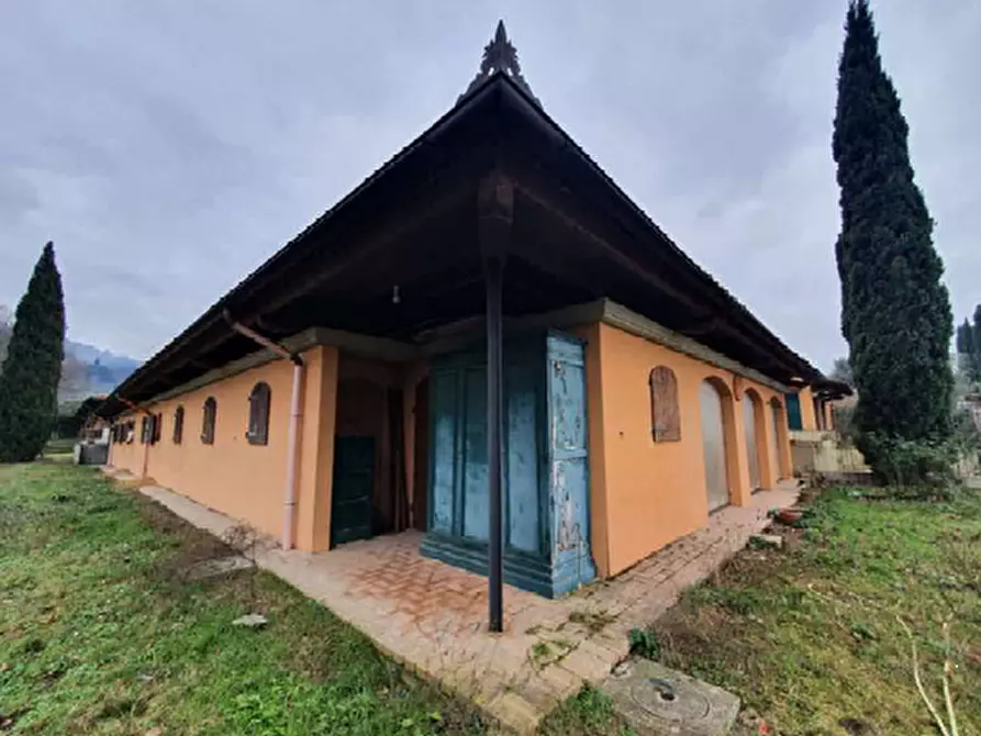 Immagine 26 di Appartamento in vendita  in Via Varnalese a Bagno A Ripoli