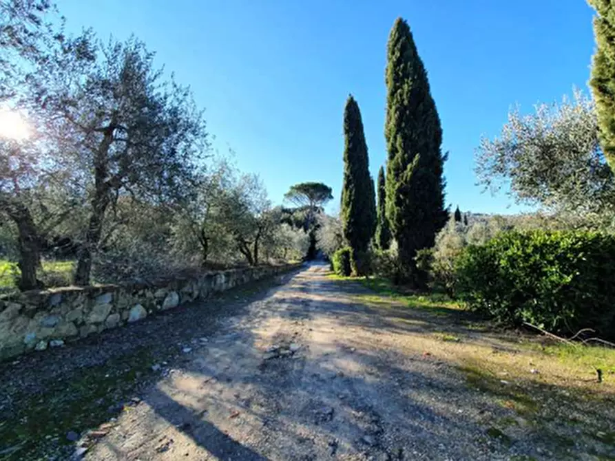 Immagine 35 di Appartamento in vendita  in Via Varnalese a Bagno A Ripoli