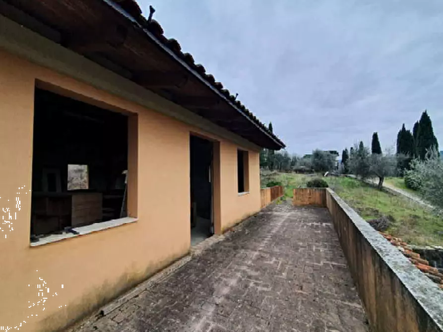 Immagine 42 di Appartamento in vendita  in Via Varnalese a Bagno A Ripoli