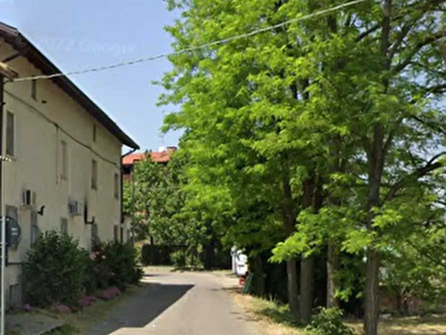 Immagine 7 di Stabile in vendita  in Via Canaletta a Casalgrande