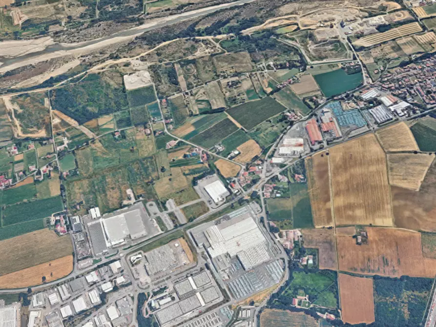 Immagine 14 di Stabile in vendita  in Via Canaletta a Casalgrande