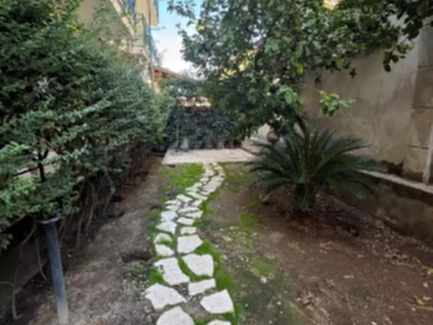 Immagine 3 di Appartamento in vendita  in Via Giuseppe Garibaldi  a Casapulla