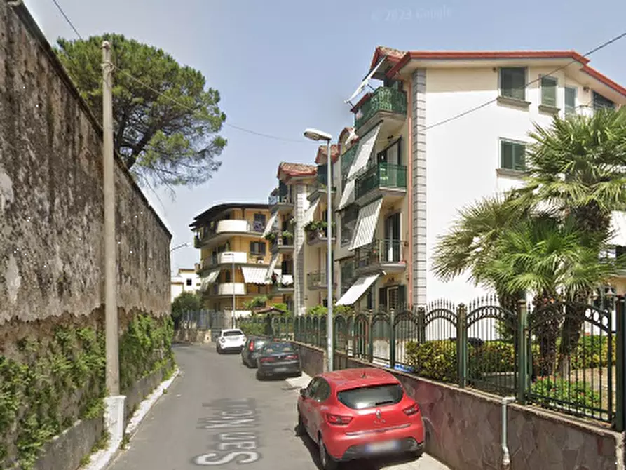 Immagine 6 di Appartamento in vendita  in Via San Nicola  a Orta Di Atella