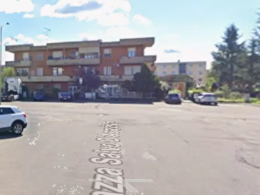 Immagine 8 di Garage in vendita  in Piazza Salvo d'Acquisto a Castelfiorentino