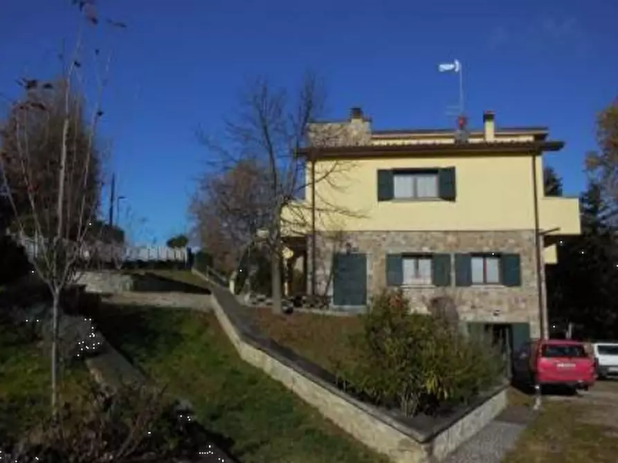 Immagine 4 di Casa indipendente in vendita  in Via Giacomo Puccini a Loiano