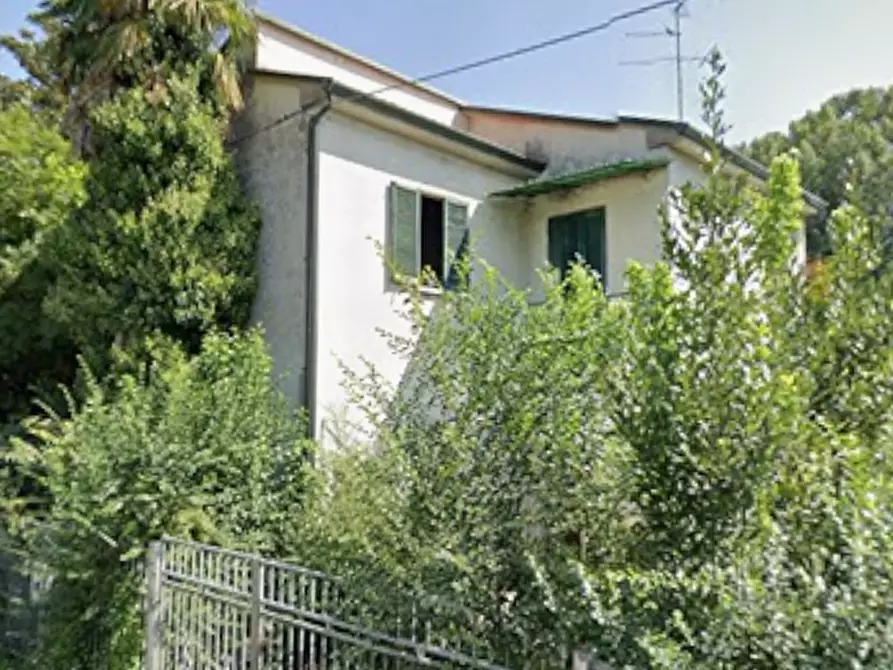 Immagine 3 di Casa indipendente in vendita  in Via della Scuola a Lugo