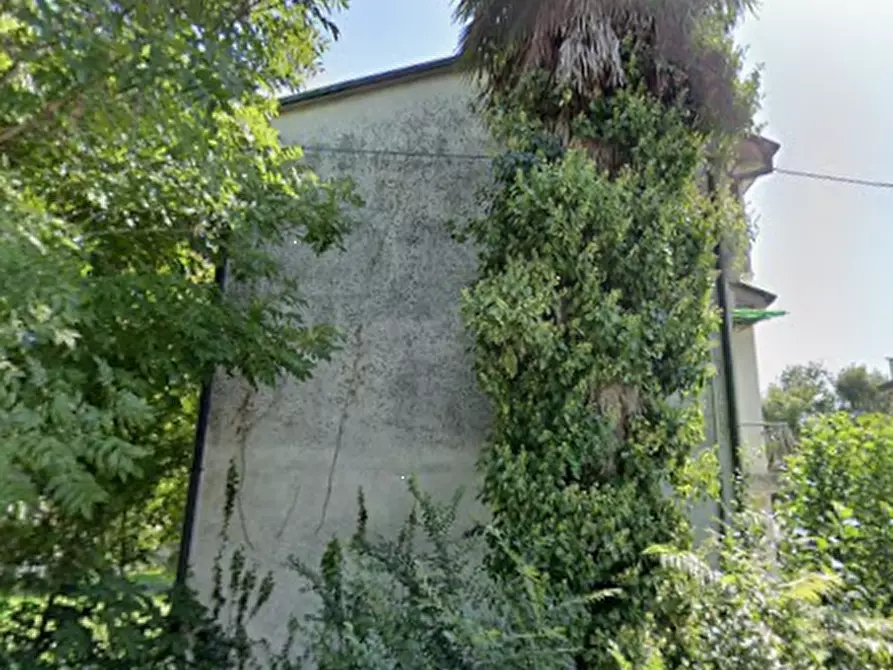 Immagine 12 di Casa indipendente in vendita  in Via della Scuola a Lugo