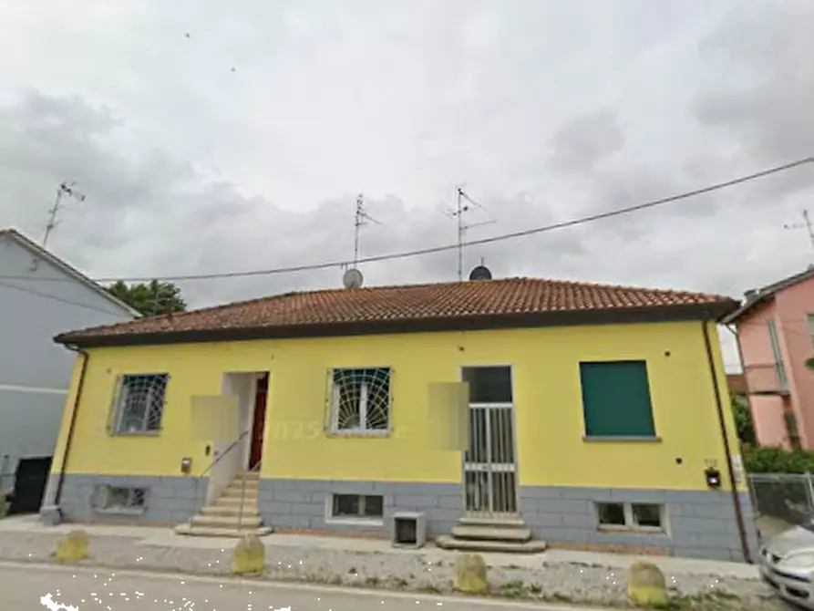 Immagine 10 di Porzione di casa in vendita  in Via Bartolo Nigrisoli  a Ravenna