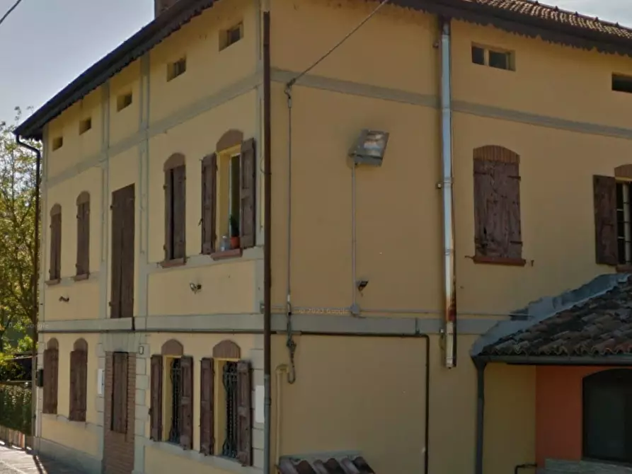 Immagine 1 di Appartamento in vendita  in Via Canolo a Correggio