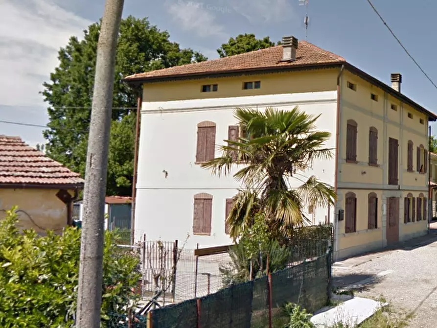 Immagine 4 di Appartamento in vendita  in Via Canolo a Correggio