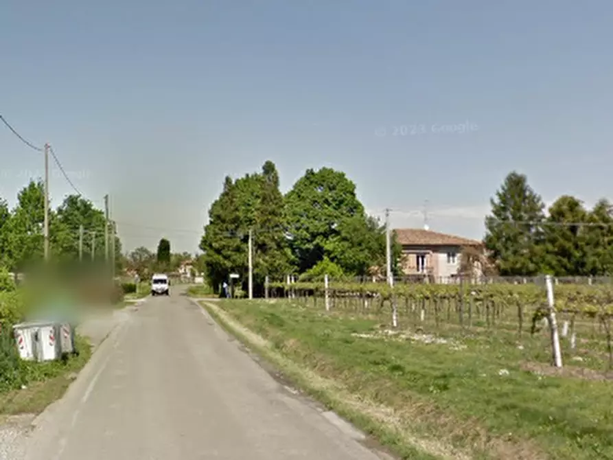 Immagine 17 di Appartamento in vendita  in Via Canolo a Correggio