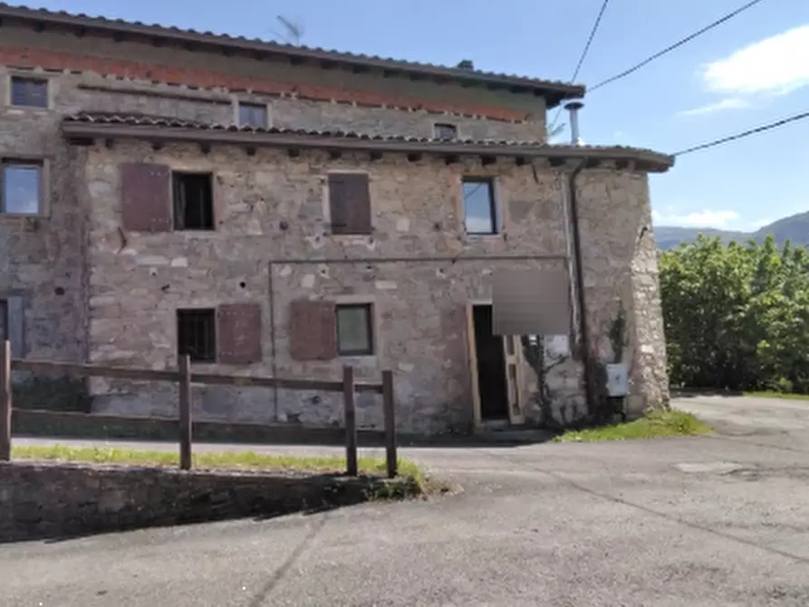 Immagine 6 di Porzione di casa in vendita  in Via Piana del Mulino a Villa Minozzo