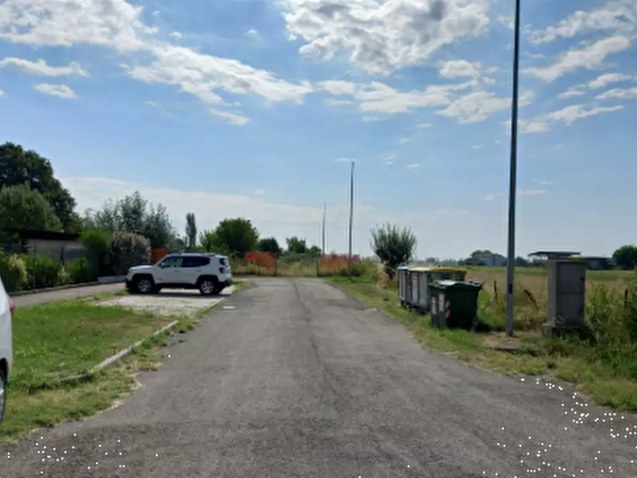 Immagine 4 di Terreno edificabile in vendita  in Via Montegrappa a Sant'ilario D'enza