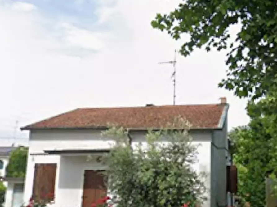 Immagine 15 di Casa indipendente in vendita  in Viale Filippo Turati a Reggiolo