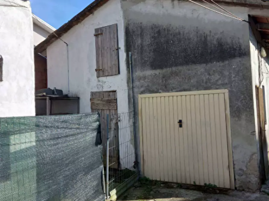 Immagine 4 di Porzione di casa in vendita  in Via Enrico Berlinguer  a Gualtieri