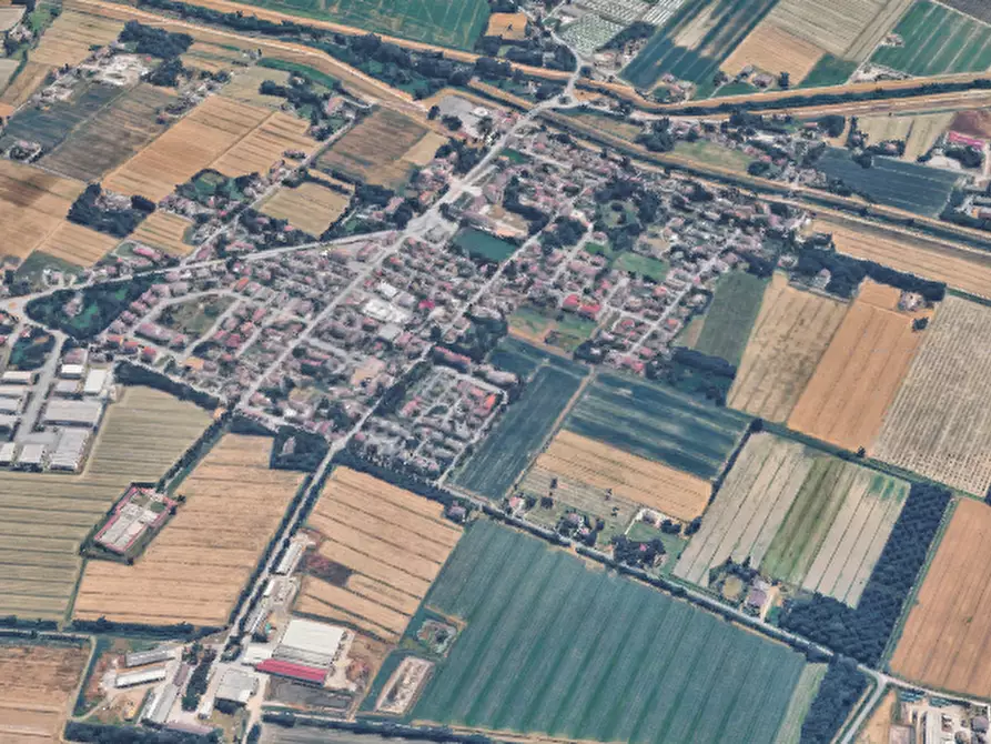 Immagine 21 di Porzione di casa in vendita  in Via Enrico Berlinguer  a Gualtieri