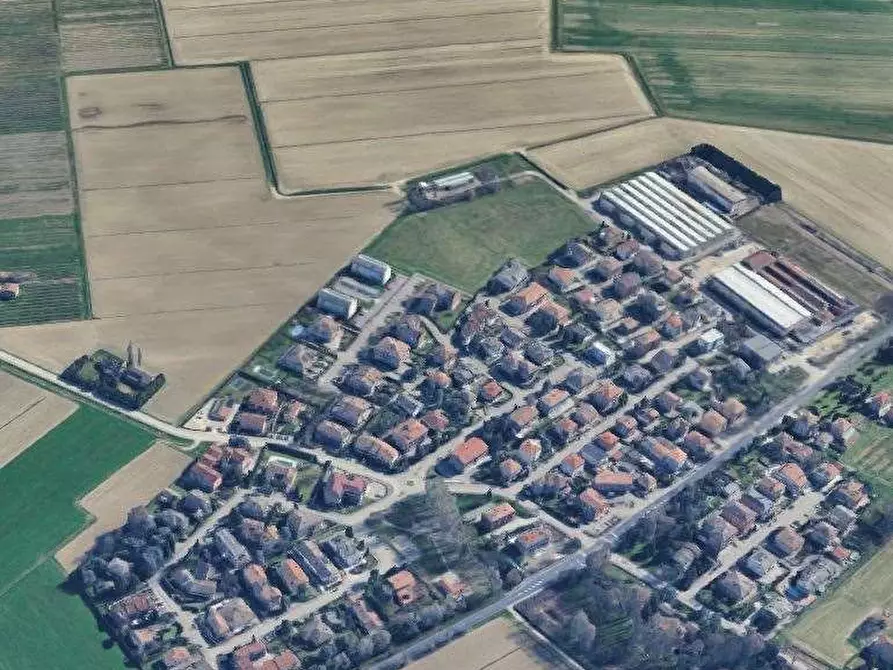 Immagine 8 di Appartamento in vendita  in Via della Pergola a Modena