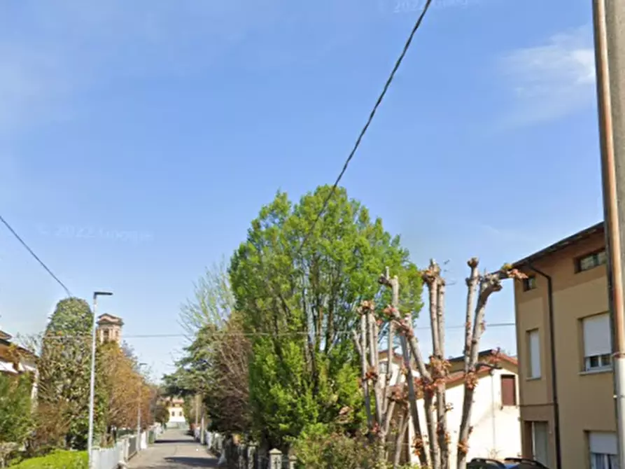 Immagine 17 di Villetta a schiera in vendita  in Via Samoggia a Reggio Nell'emilia