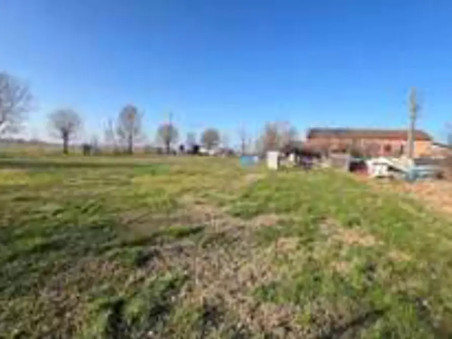 Immagine 5 di Rustico / casale in vendita  in Via R. Formentini a Reggio Nell'emilia