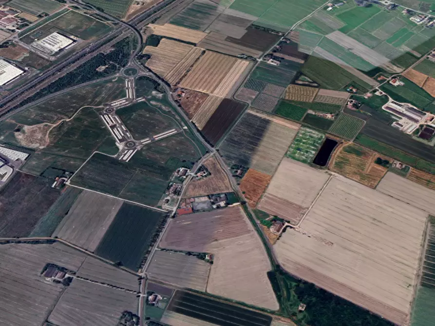 Immagine 12 di Rustico / casale in vendita  in Via R. Formentini a Reggio Nell'emilia