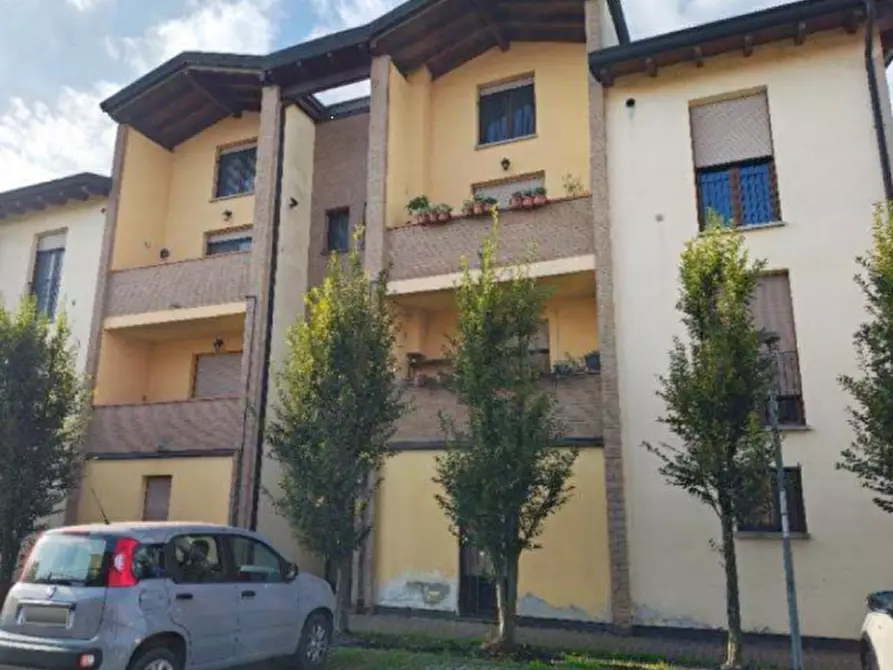 Immagine 4 di Appartamento in vendita  in Via Salimbene da Parma a Reggio Nell'emilia