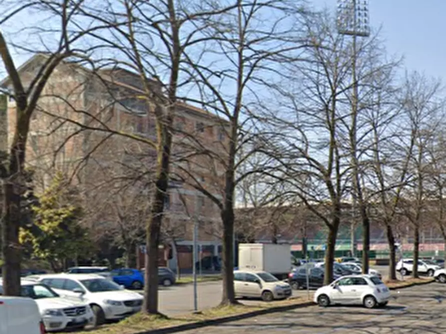 Immagine 5 di Appartamento in vendita  in Via Salimbene da Parma a Reggio Nell'emilia