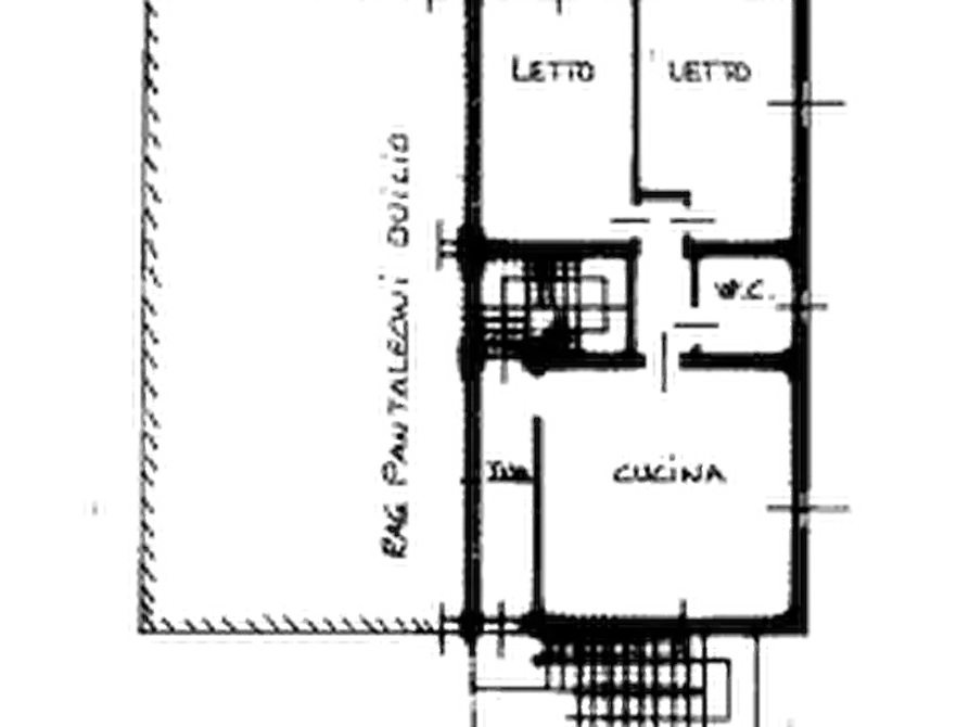 Immagine 13 di Porzione di casa in vendita  in Via Trinità di Pianzo a Casina