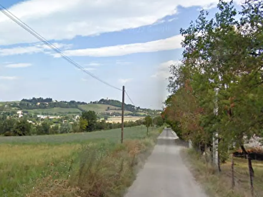 Immagine 12 di Casa indipendente in vendita  in Via Case Ferrarini  a Vezzano Sul Crostolo