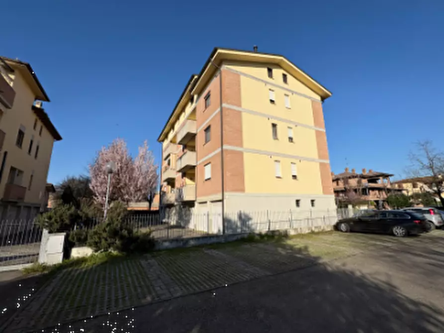 Immagine 4 di Appartamento in vendita  in Via A. Garzanti  a Reggio Nell'emilia