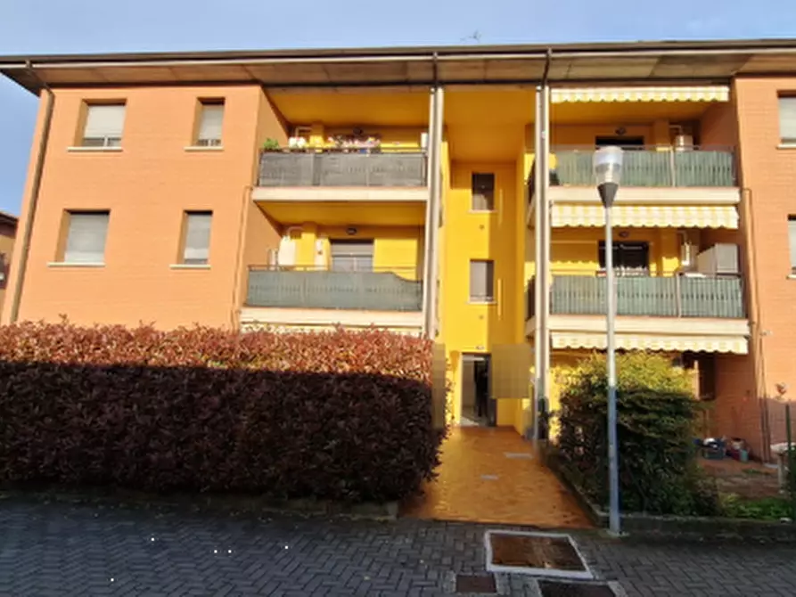 Immagine 1 di Appartamento in vendita  in Via Achille Grimaldi  a Reggio Nell'emilia