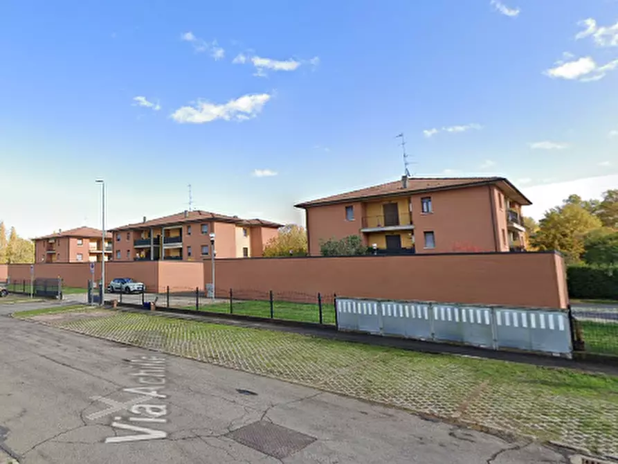 Immagine 9 di Appartamento in vendita  in Via Achille Grimaldi  a Reggio Nell'emilia